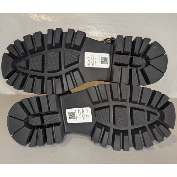 ASOS Design Forrest Leather Chunky Strappy Sandals Black and Gold | 7 - Picture 9 of 9